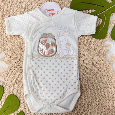  Body Kimono M/C-A Coelhinha Gosta de Que? Off White e Bege